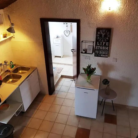 Casa Nostra Ii Appartement *
