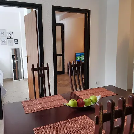 Casa Nostra Ii Apartment Funtana