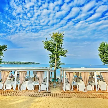 Casa Nostra Ii Appartement *