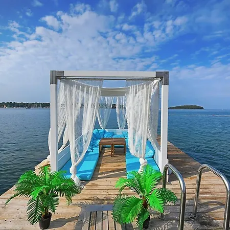 Casa Nostra Ii Appartement Funtana