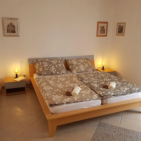Casa Nostra Ii Apartment *