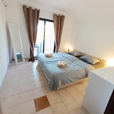 Casa Nostra Ii - Sunny Near The