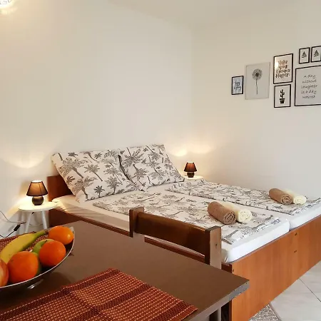 Casa Nostra Ii *